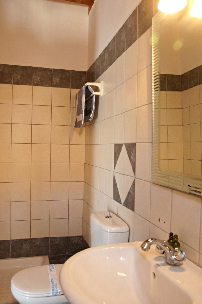 Hotel Αnna à Loutró Extérieur photo