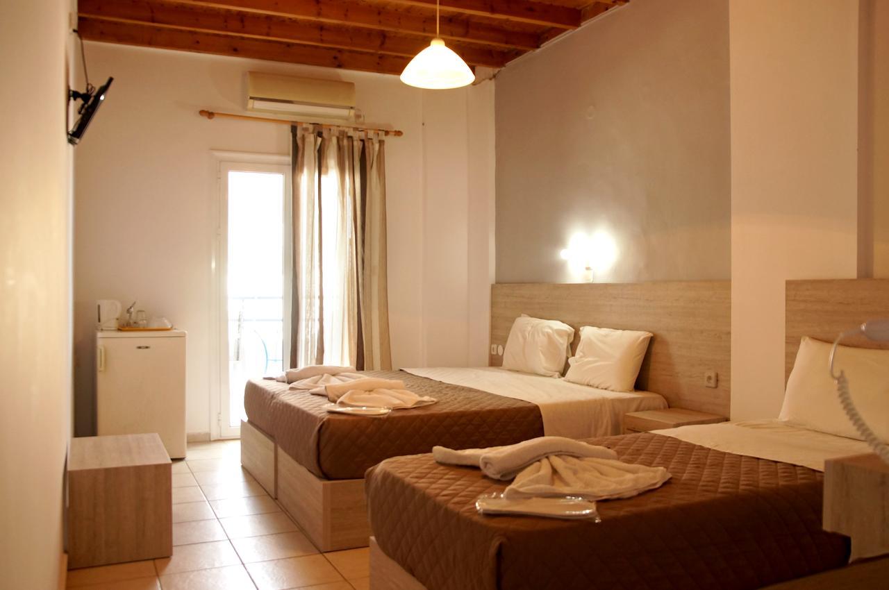 Hotel Αnna à Loutró Extérieur photo